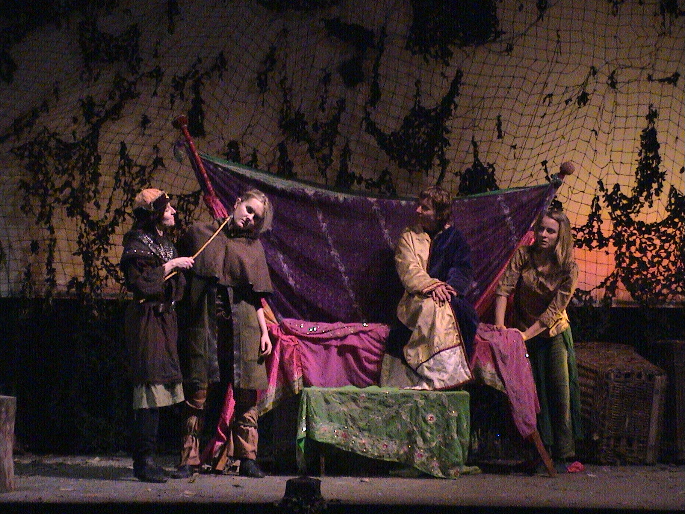 ARCHIVE: Robin Hood (2001) – National Sensory Theatre – Interplay Theatre